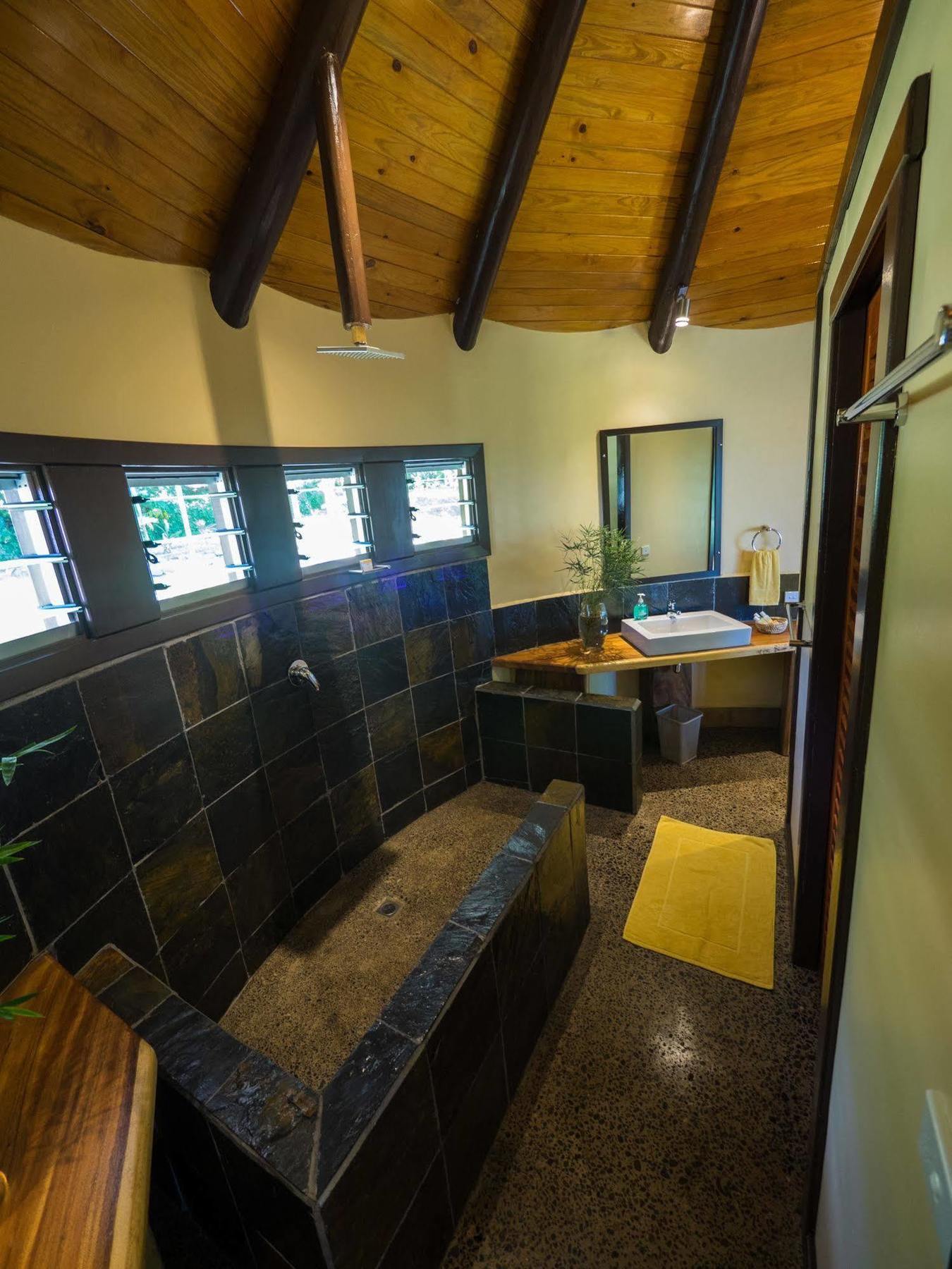Taveuni Dive Resort Waiyevo Exterior foto